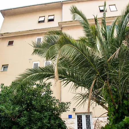 Apartment Lugo *